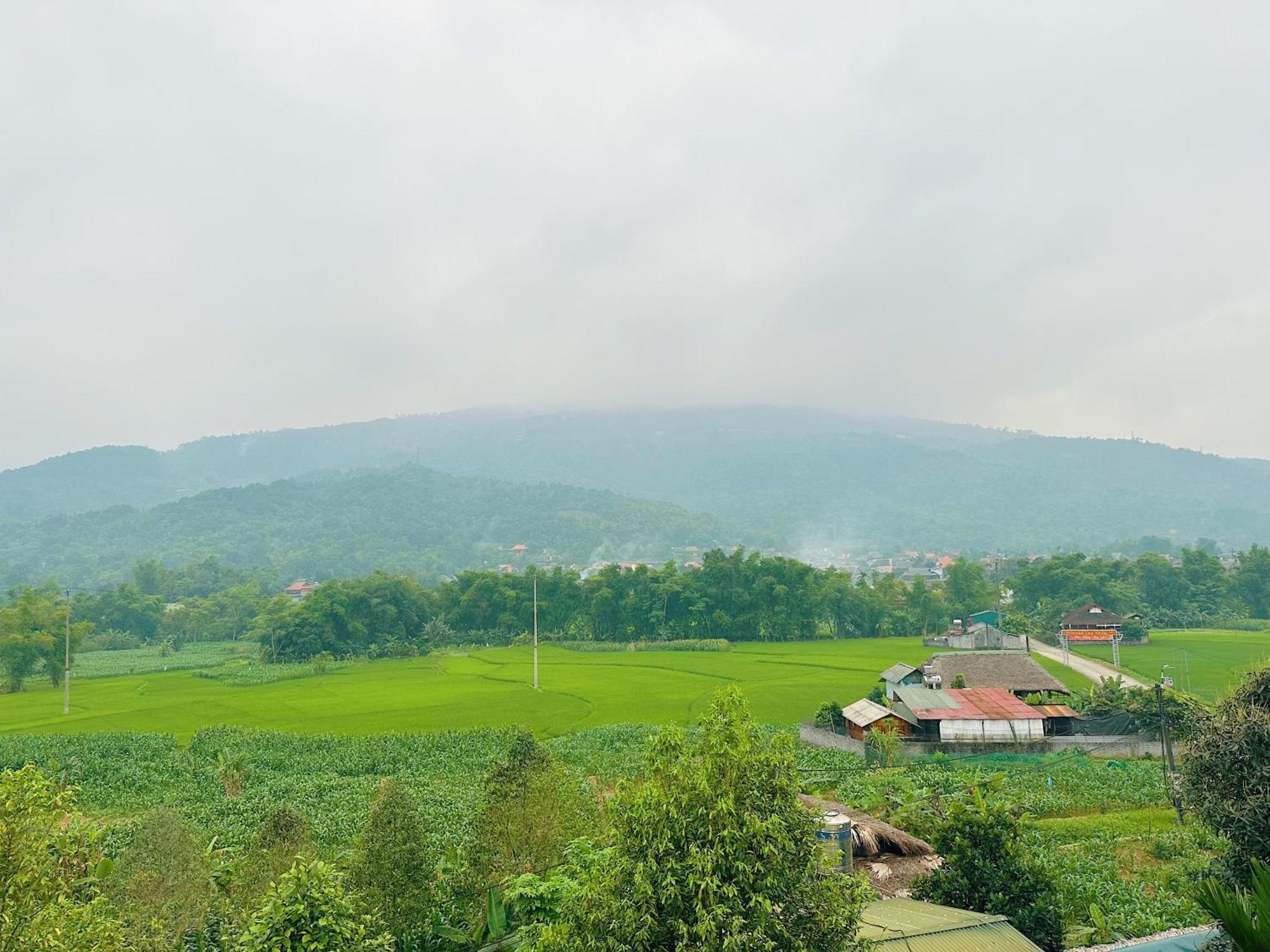 Delapong Guest House - Motorbike Tour 河江 外观 照片